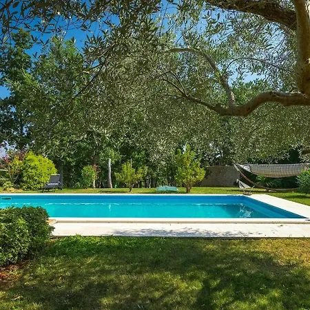 Сasa de vacaciones Chantilly
